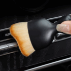 AutoBRUSH – szczotka do czyszczenia wnętrza samochodu, kratki nawiewu i deski rozdzielczej